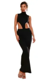 prettylittlething-czarna-sukienka-maxi-40-egq