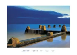 the-blue-pool-anthony-roach-plakat-obraz-70x50cm