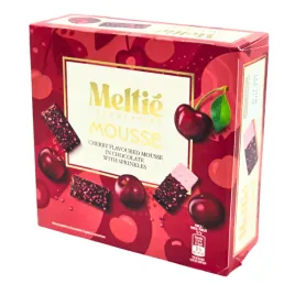 pianka-o-smaku-wisniowym-w-czekoladzie-z-posypka-cukrowa-380g-meltie-mousse
