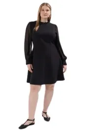 trendyol-czarna-sukienka-plus-size-z-tiulowymi-rekawami-44-5-a