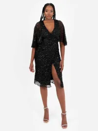 maya-deluxe-plus-size-sukienka-koktajlowa-czarna-glamour-48-7aa