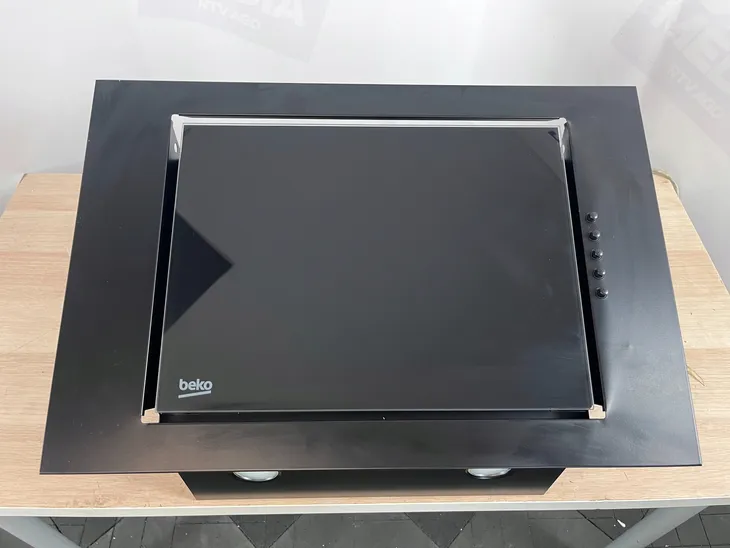 okap-beko-hca62420b-czarny-stan-powystawowy-marka-beko
