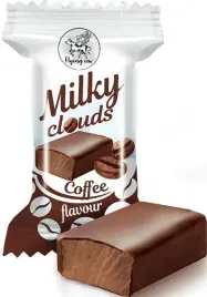aim-cukierki-milky-clouds-pianki-o-smaku-kawowym-w-polewie-kakaowej-1kg