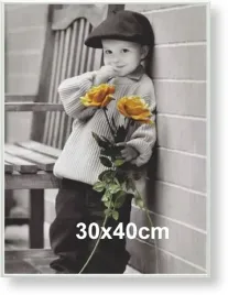 rama-aluminiowa-do-zdjecia-lub-plakatu-30x40cm-biala