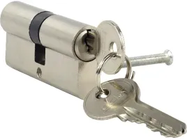 wkladka-bebenkowa-drzwiowa-30x30mm-dwustronna-nikiel-3-klucze-solidna