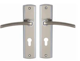 klamka-drzwiowa-prestige-dlugi-szyld-90mm-wkladka-satyna-chrom-premium