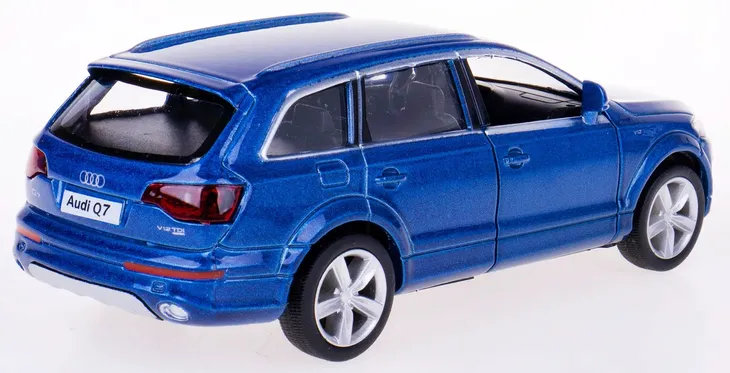 audi-q7-v12-niebieski-material-metal-plastik