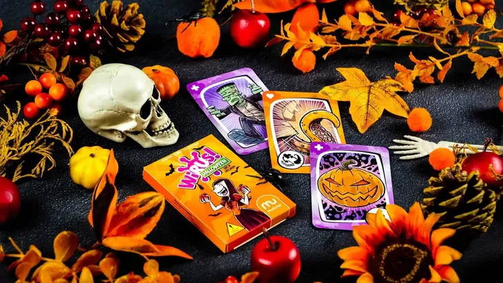 muduko-gra-wirus-halloween-dodatek-karciany-ilustrator-david-gj
