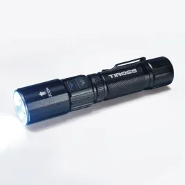 latarka-klasyczna-tiross-1000-lm-led