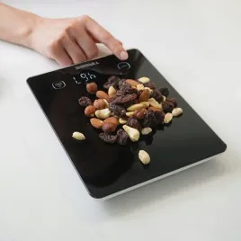 waga-kuchenna-tiross-czarny-5-kg