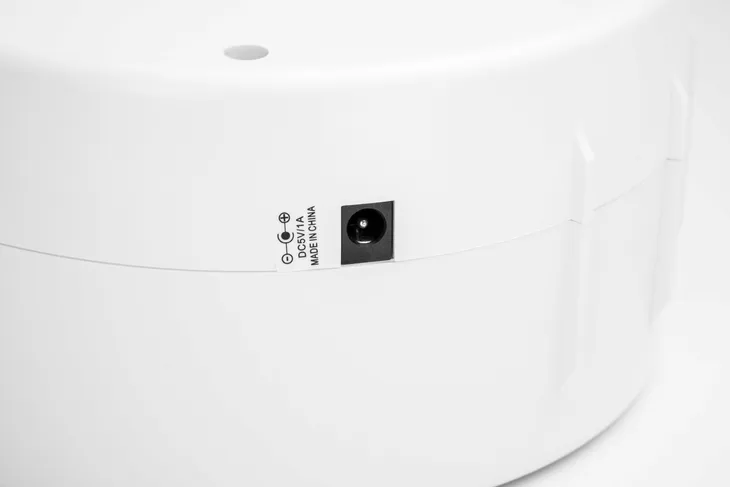 lampka-projektor-gockowiak-bialy-waga-z-opakowaniem-0-54-kg