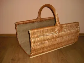 koszyk-wiklinowy-na-drewno-kominkowe-drewniak-60cm