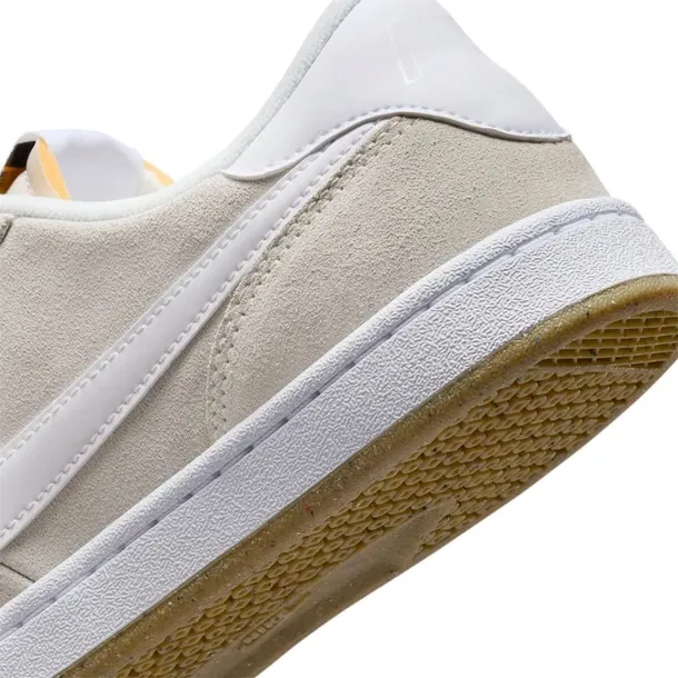 sb-fc-classic-marka-nike