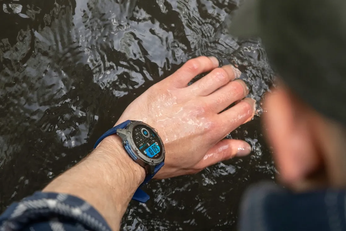 smartwatch-tracer-gp-fit2-czarny