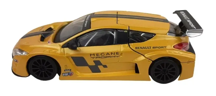 renault-megane-trophy-1-24-bburago-stan-nowy-model-18-22115