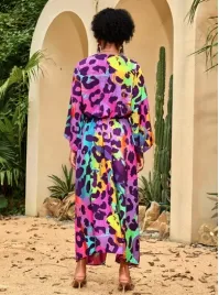 letnie-kimono-plazowe-narzutka-kolorowa-panterka-pareo-wiazane-na-plaze
