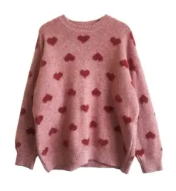 modny-sweter-damski-cieply-w-serduszka-czerwony-prezent