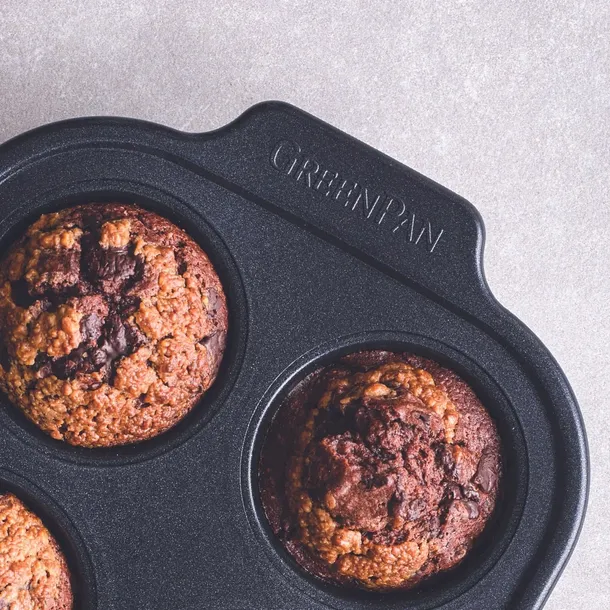 forma-do-muffinek-greenpan-material-metal
