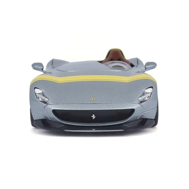samochod-18-26027-bburago-18-26027-stan-zlozenia-calosc-die-cast