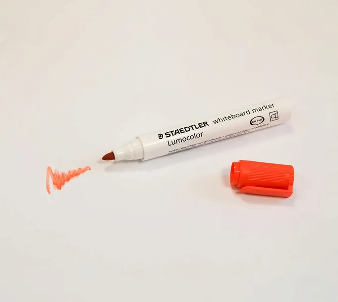 marker-suchoscieralny-do-tablic-pomaranczowy-kolor-pomaranczowy