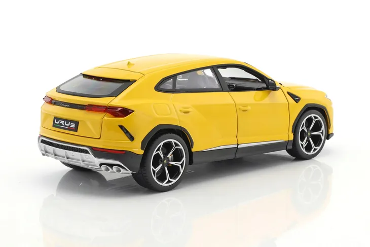 samochod-lamborghini-urus-bburago-2017045145-stan-zlozenia-zlozony