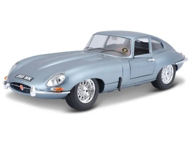 bburago-jaguar-e-coupe-1961-silver-blue-1-18-marka-bburago-kod-taryfy-celnej-95030070