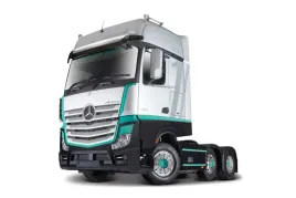 mercedes-actros-gigaspace-bburago-1-43-18-32202