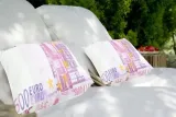 poduszka-500-eur-waga-z-opakowaniem-1-kg