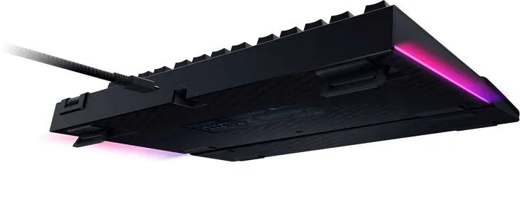 klawiatura-razer-blackwidow-v4-75-producent-razer