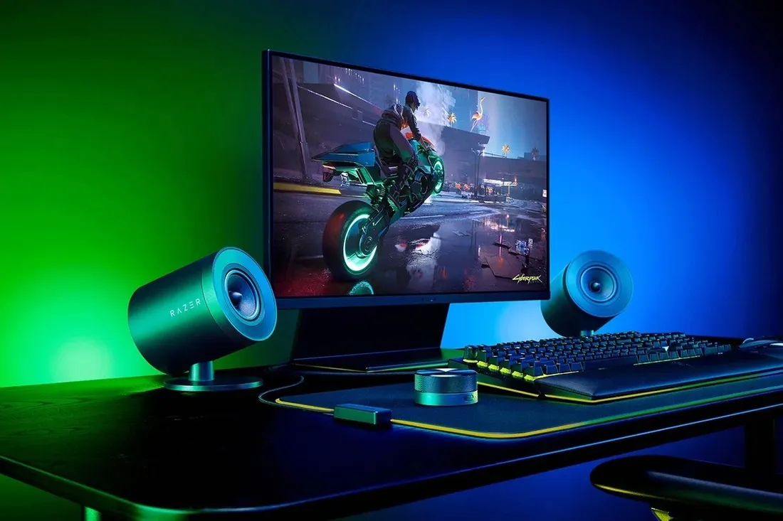 razer-nommo-v2-pro-speakers-2-1-waga-z-opakowaniem-22-27-kg