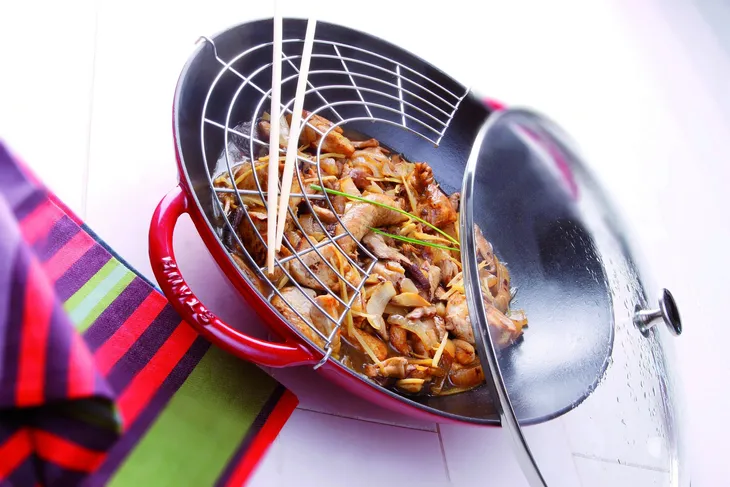 wok-staub-37-cm-typ-powloki-emaliowana