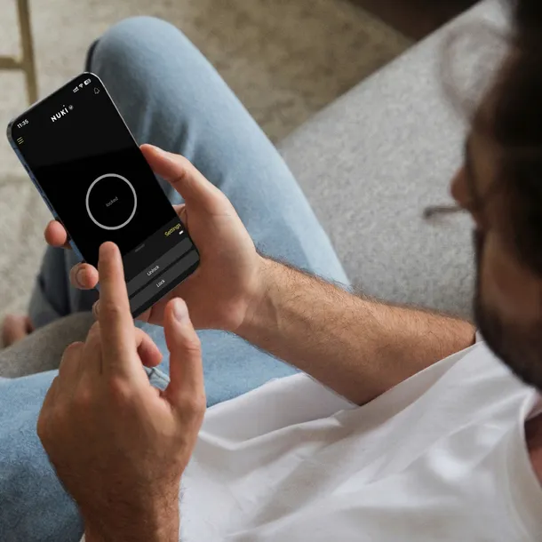 zamek-nuki-smartlock-bluetooth-marka-nuki