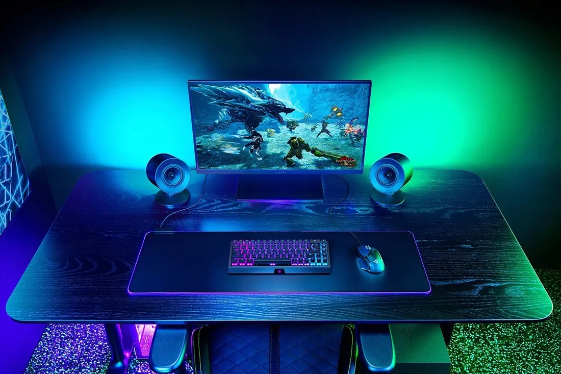 glosniki-razer-nommo-v2
