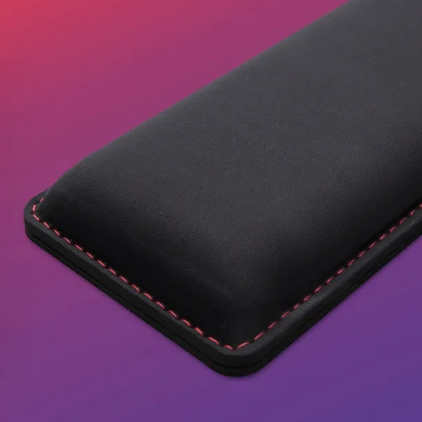 podkladka-hyperx-4p5m9aa-waga-z-opakowaniem-0-423-kg-grubosc-produktu-2-2-cm