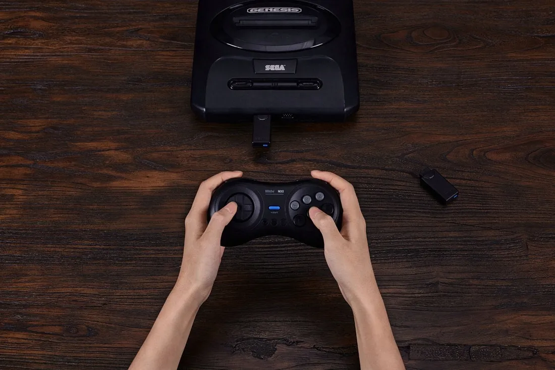 adapter-8bitdo-do-padow-dla-konsol-sega-mg-genesis