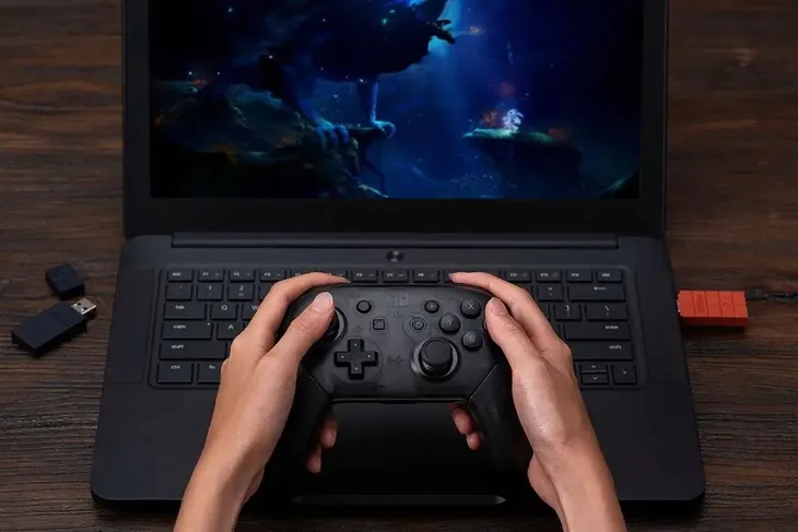 adapter-8bitdo-usb-wireless-adapter-2-brazowy-switch-steam-pc-mac-kod-taryfy-celnej-85176200