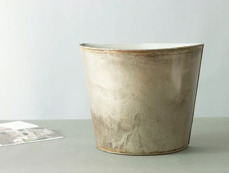 oslonka-237-metal-wysokosc-produktu-23-7-cm