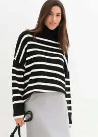 b-p-c-sweter-oversize-z-rozcieciami-po-bokach-czarno-bialy-w-paski-r-4