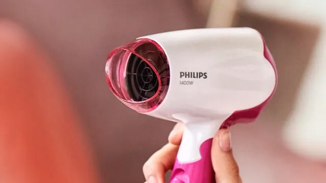 suszarka-do-wlosow-philips-bhd003-00-cechy-dodatkowe-kompaktowa-konstrukcja