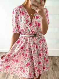 sukienka-lea-roz-w-kwiaty-rozkloszowana