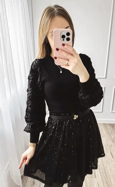 sweterek-rosalia-czarny-kolor-czarny
