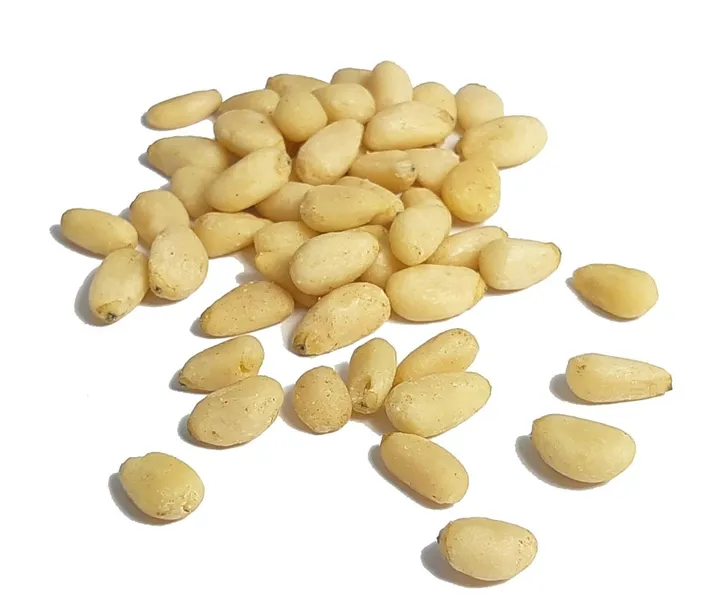 orzechy-piniowe-cedrowe-100g