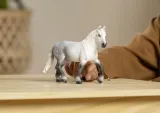 klacz-rasy-perszeron-marka-schleich