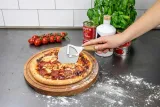 noz-do-pizzy-boska-9-cm-material-uchwytu-drewno