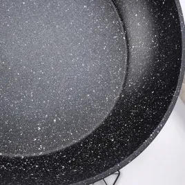 zestaw-patelni-granitowy-3-szt-20-24-28-cm