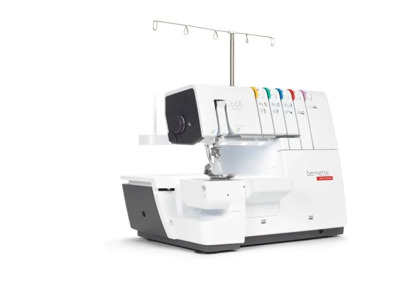c-overlock-bernette-68-airlock-waga-z-opakowaniem-9-9-kg