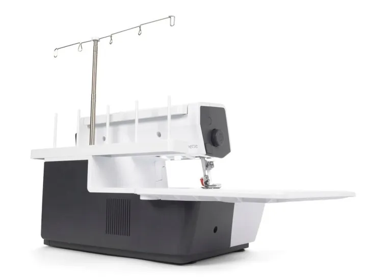 c-overlock-bernette-68-airlock-kolor-dominujacy-bialy