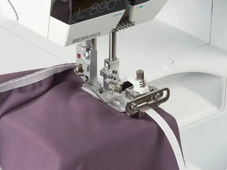 c-overlock-bernette-68-airlock-model-bernette-68-airlock