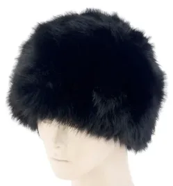 ciepla-czapka-kobieca-z-sztucznym-futerkiem-eco-czarna