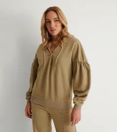 na-kd-bluza-z-niskim-dekoltem-i-bufkami-w-kolorze-bezowym-xl-6fa